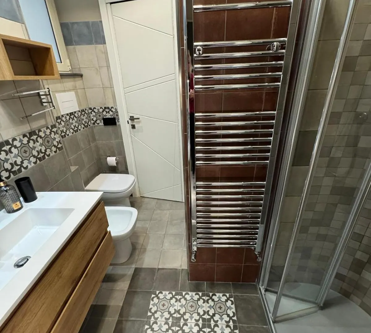 Luxury Grey Apartment Milazzo 0*,